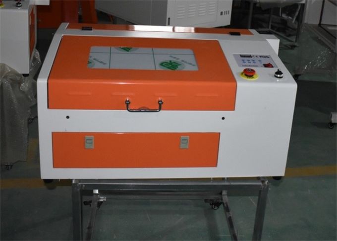 Refrigerador pequeno 60kg 4 da bomba de água da máquina do corte e de gravação do laser 4030